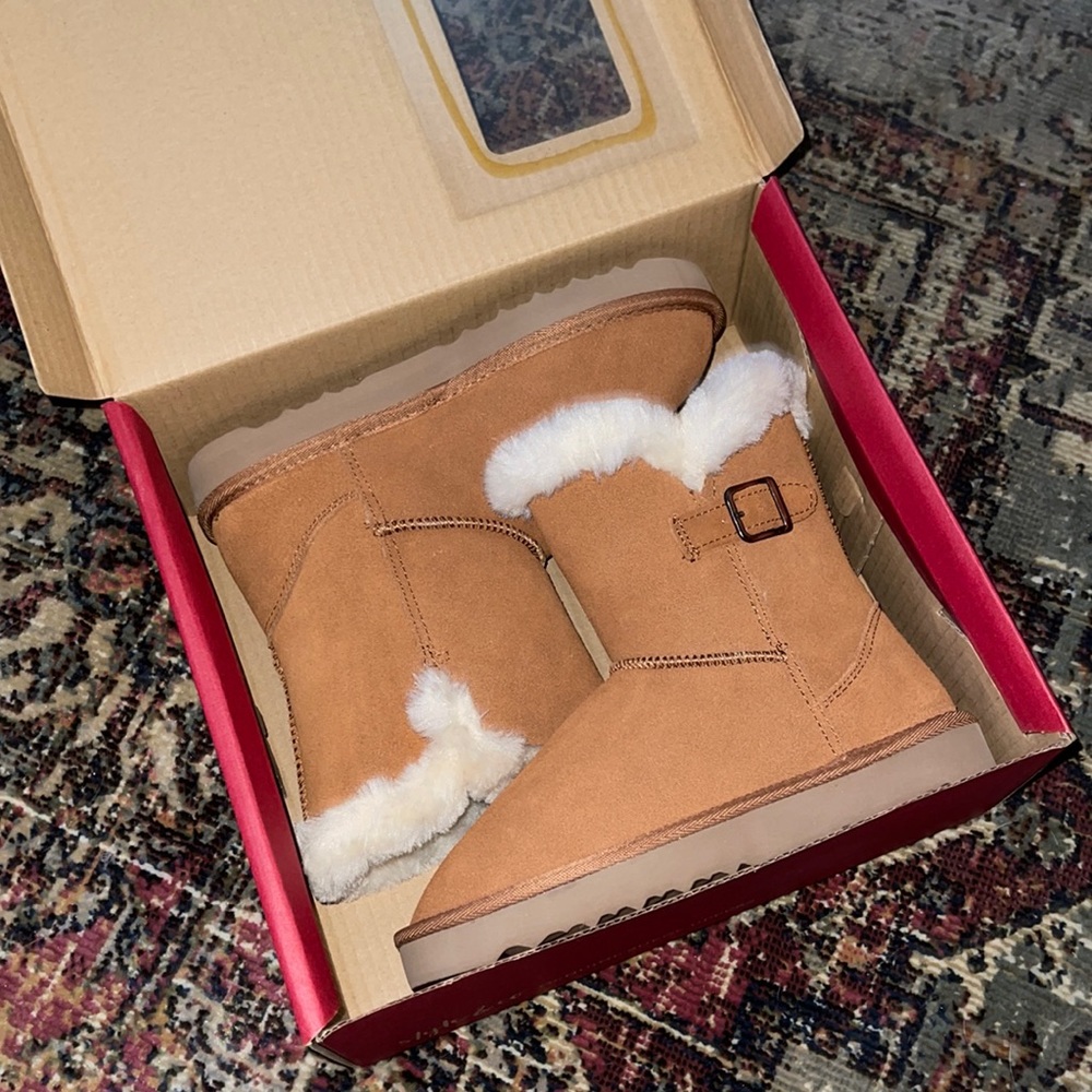 Brand new suede faux fur boots